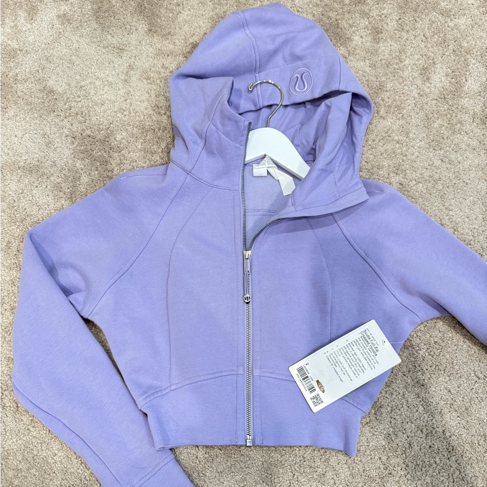 Lululemon cropped hoodie NWT
